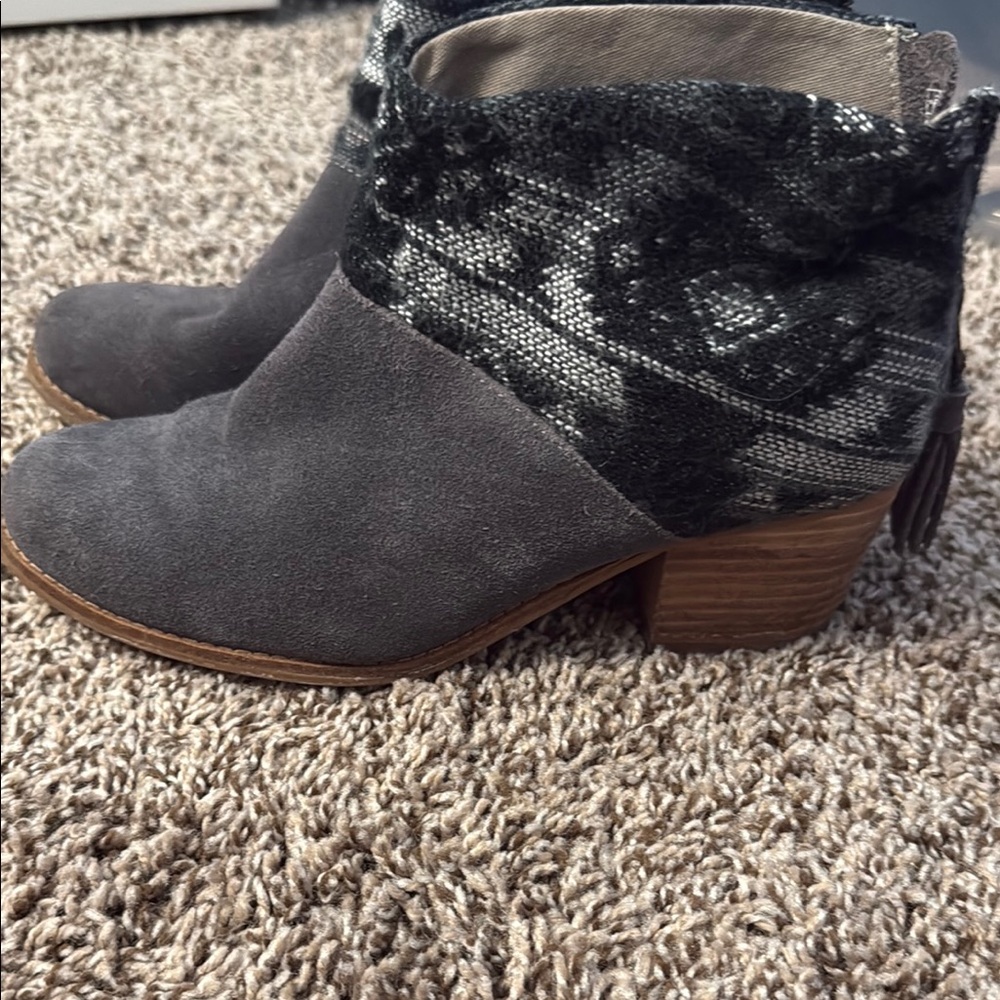 Toms Gray and Black Ankle Booties with Suede and Fur Detail